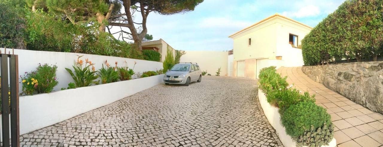Colares Beach House, Pool Child Friendly Exterior photo